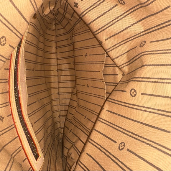 Classic Monogram clutch - Picture 6 of 7